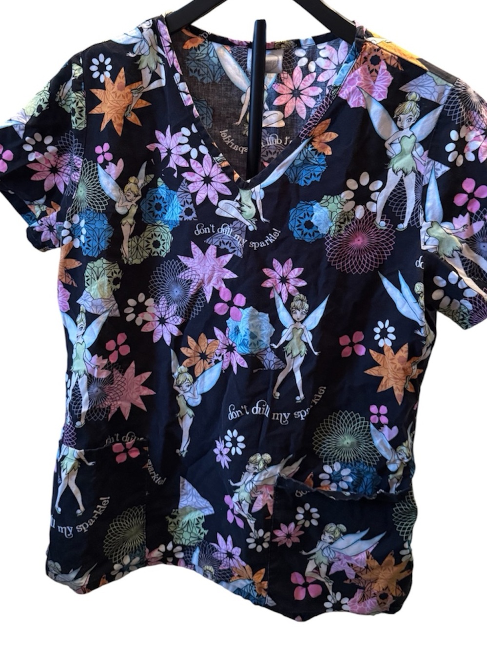 Disney Tinker Bell Fairy Scrub Top Floral Black Women’s Small